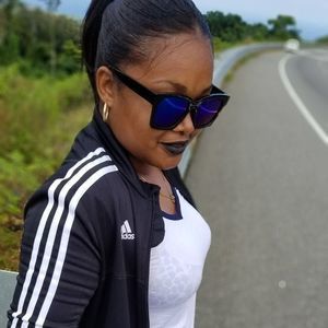 Meet your Posher, Stacey-ann